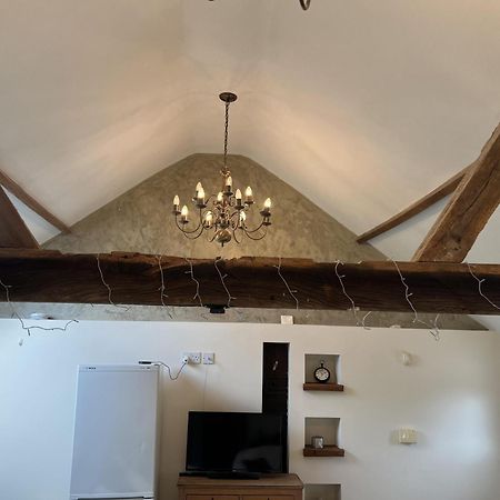Beautiful 1-Bed House In Gloucestershire Westbury on Severn Exterior photo
